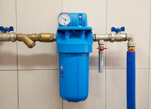 Установка фильтра для воды в Москве